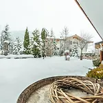 Haus Alexandra *