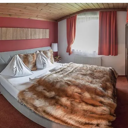 Haus Alexandra Apartament *